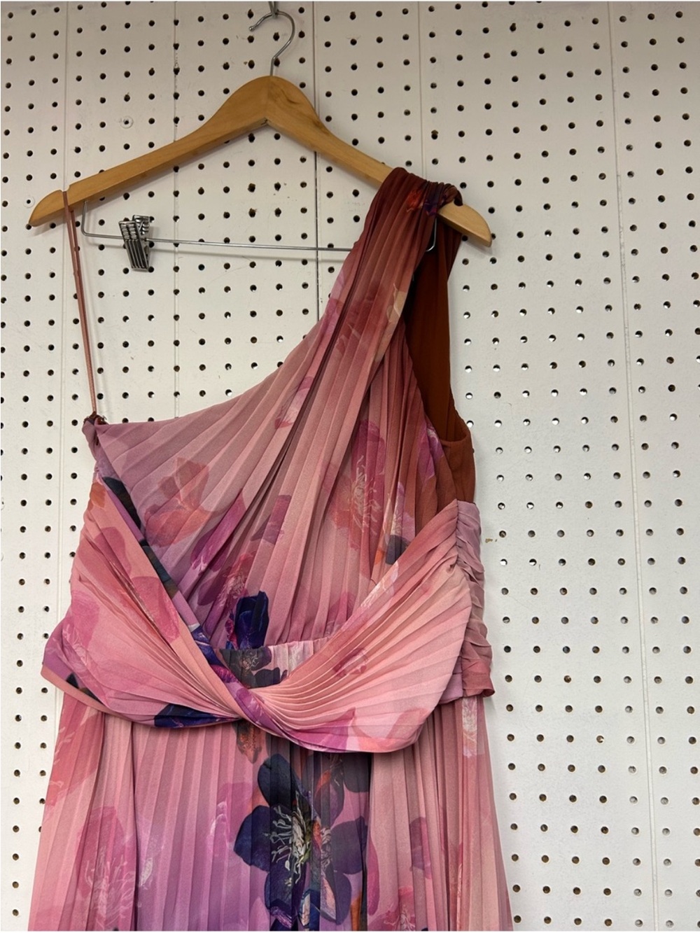 NWT- Karen Millen Pink to Purple Ombre One-Shoulder Pleated Gown- US 12 - Picture 4 of 12